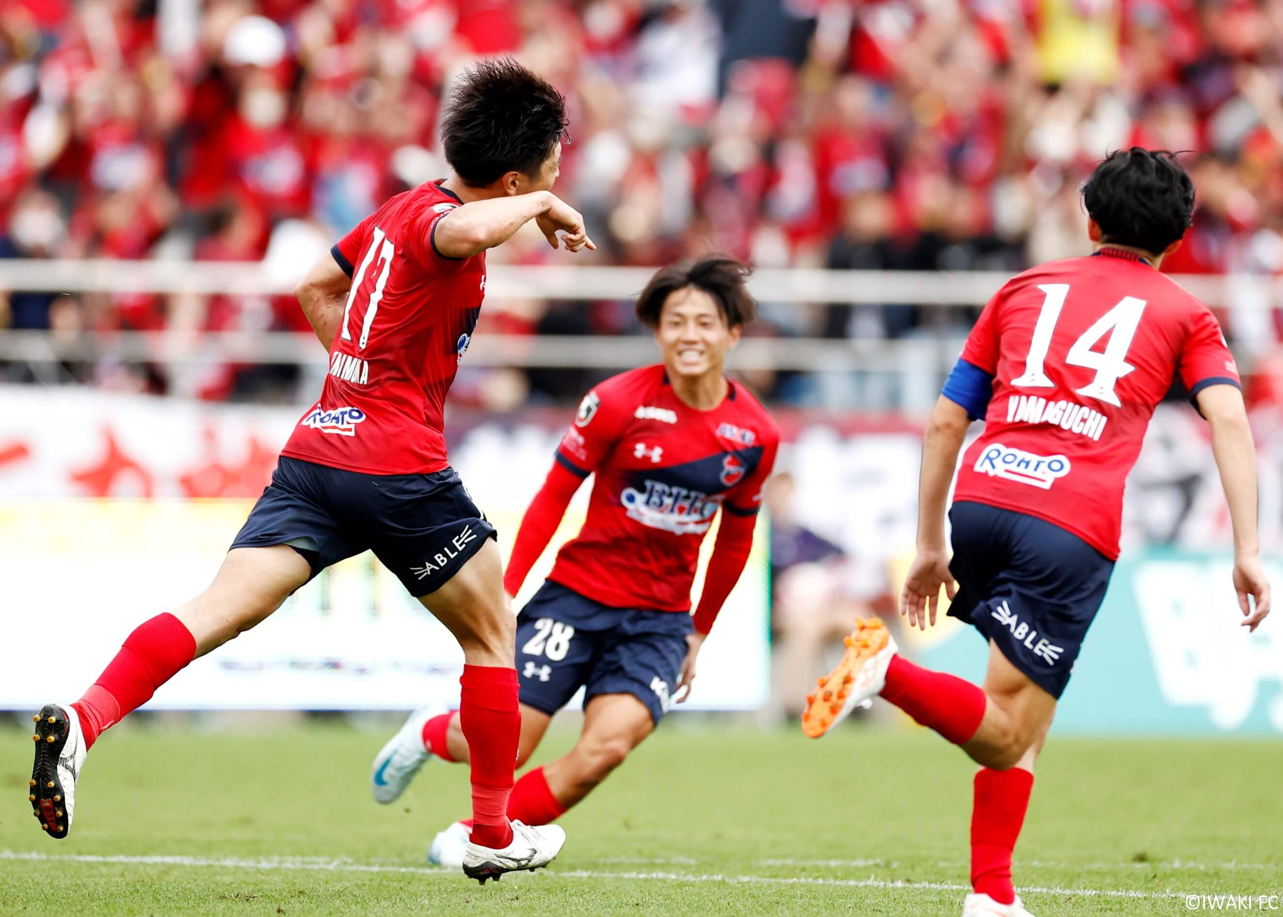 HATTRICK（ハットトリック）-挑戦者の想いをファンへ届ける公式