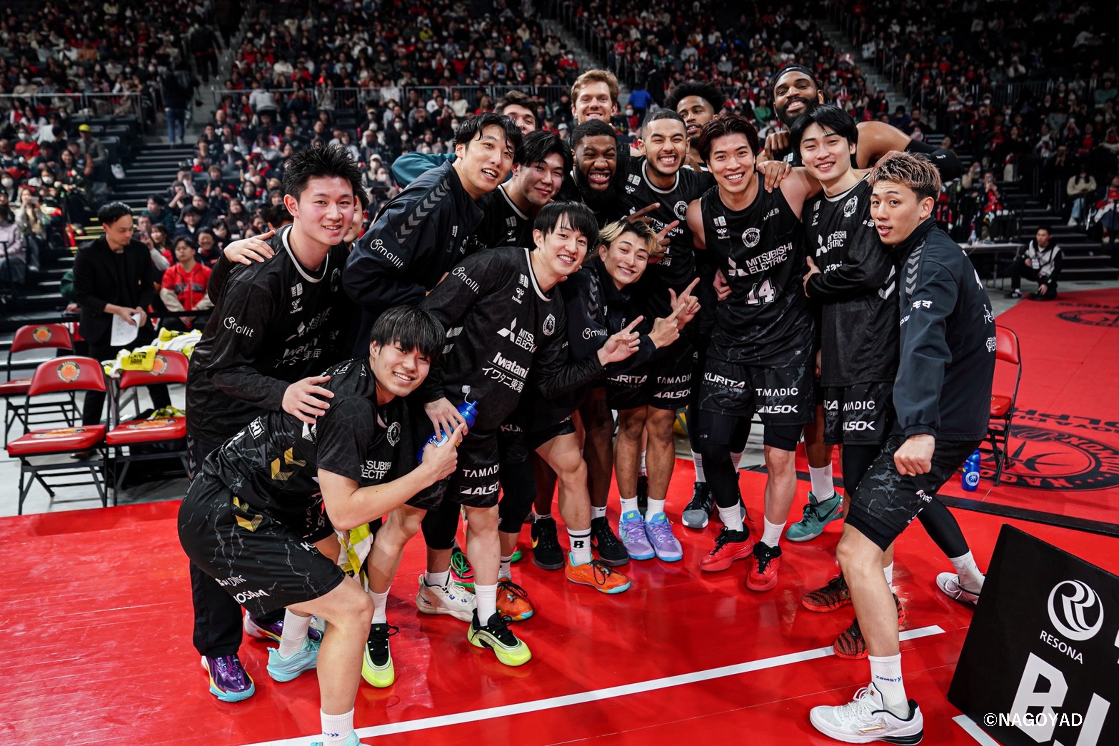 HATTRICK（ハットトリック）-選手の想いをファンへ届ける公式