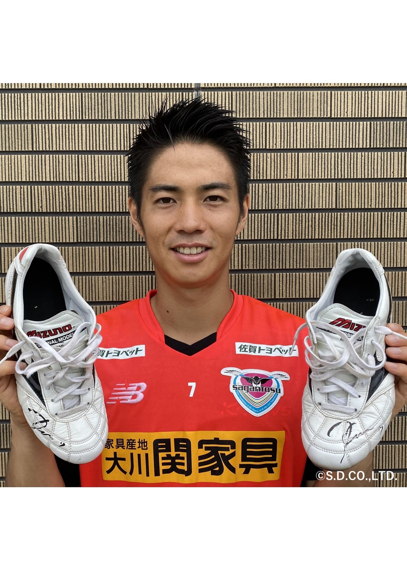 HATTRICK（ハットトリック）-挑戦者の想いをファンへ届ける公式