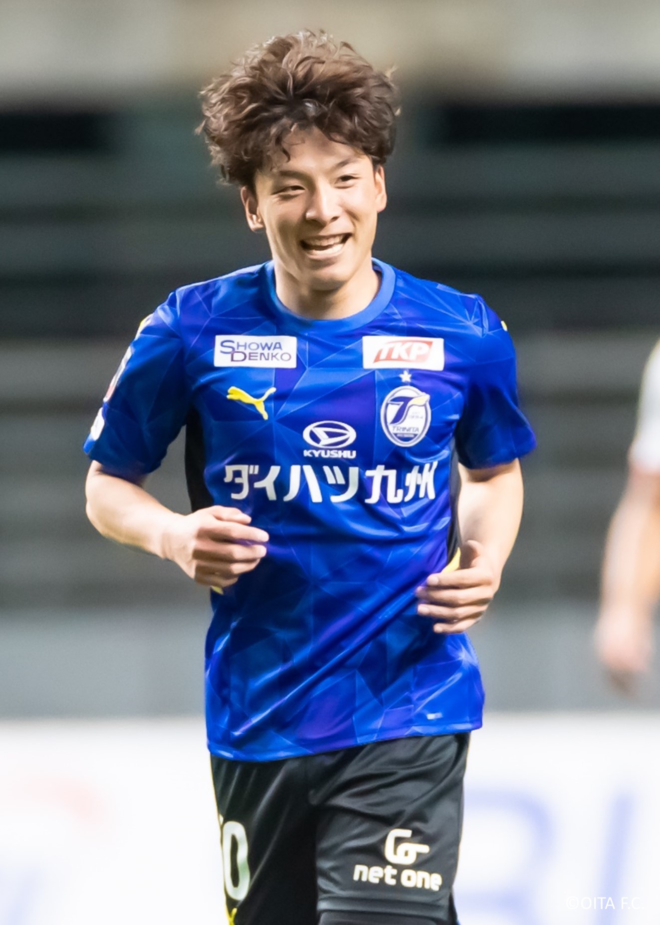 HATTRICK（ハットトリック）-選手の想いをファンへ届ける公式