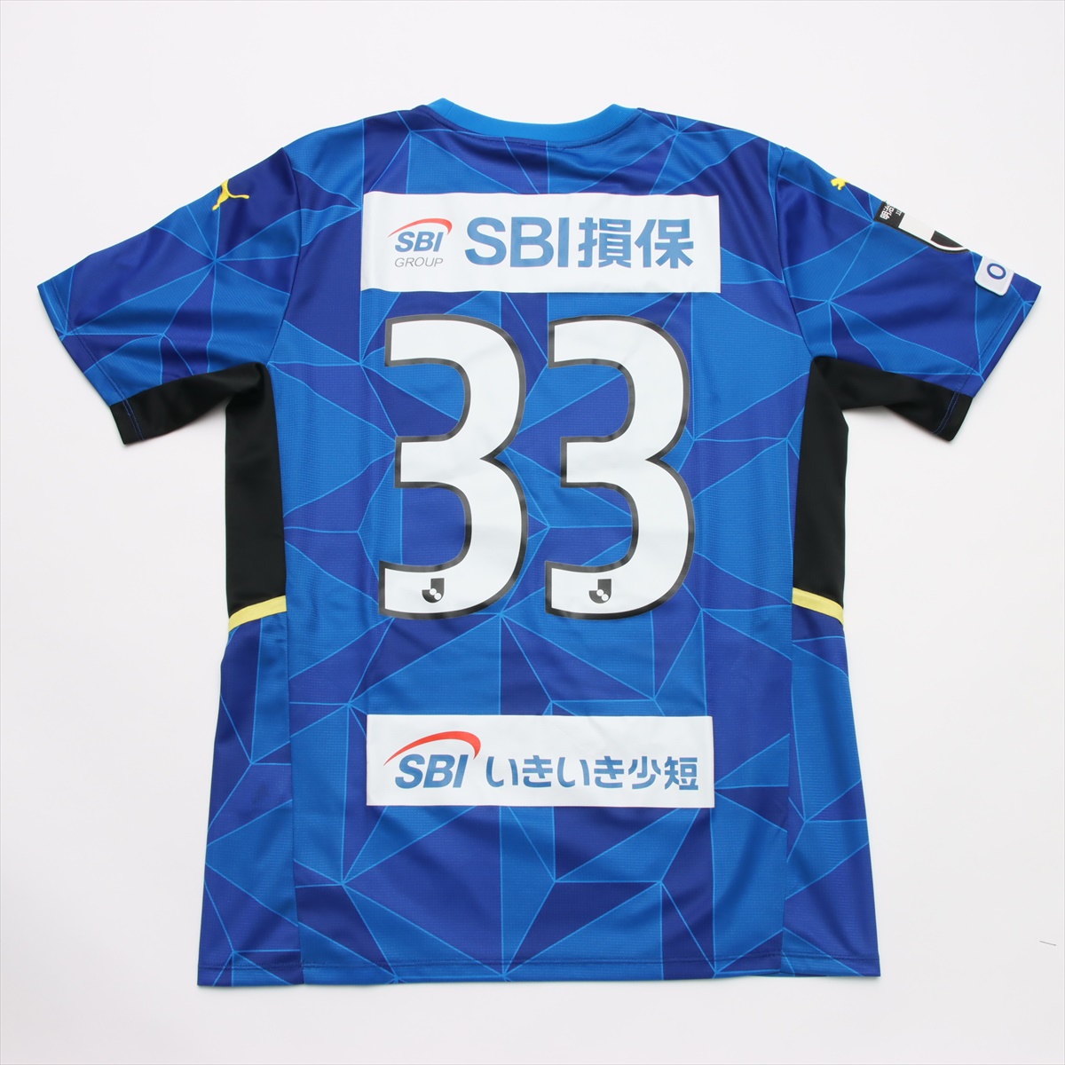 ✳︎貴重商品✳︎当時主要選手サイン入りトリニータユニフォーム