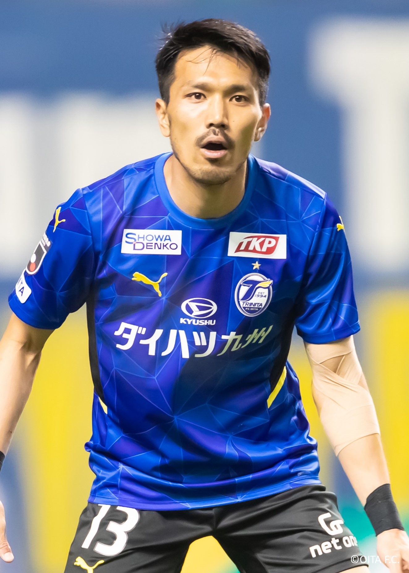 ✳︎貴重商品✳︎当時主要メンバーサイン入りトリニータユニフォーム HATTRICK（ハットトリック）-選手の想いをファンへ届ける公式