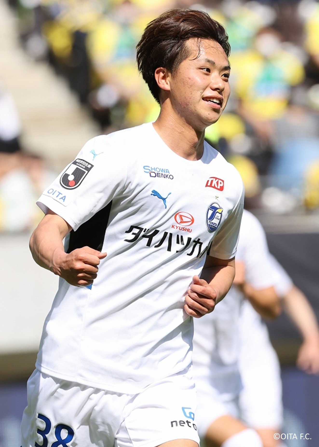 HATTRICK（ハットトリック）-選手の想いをファンへ届ける公式