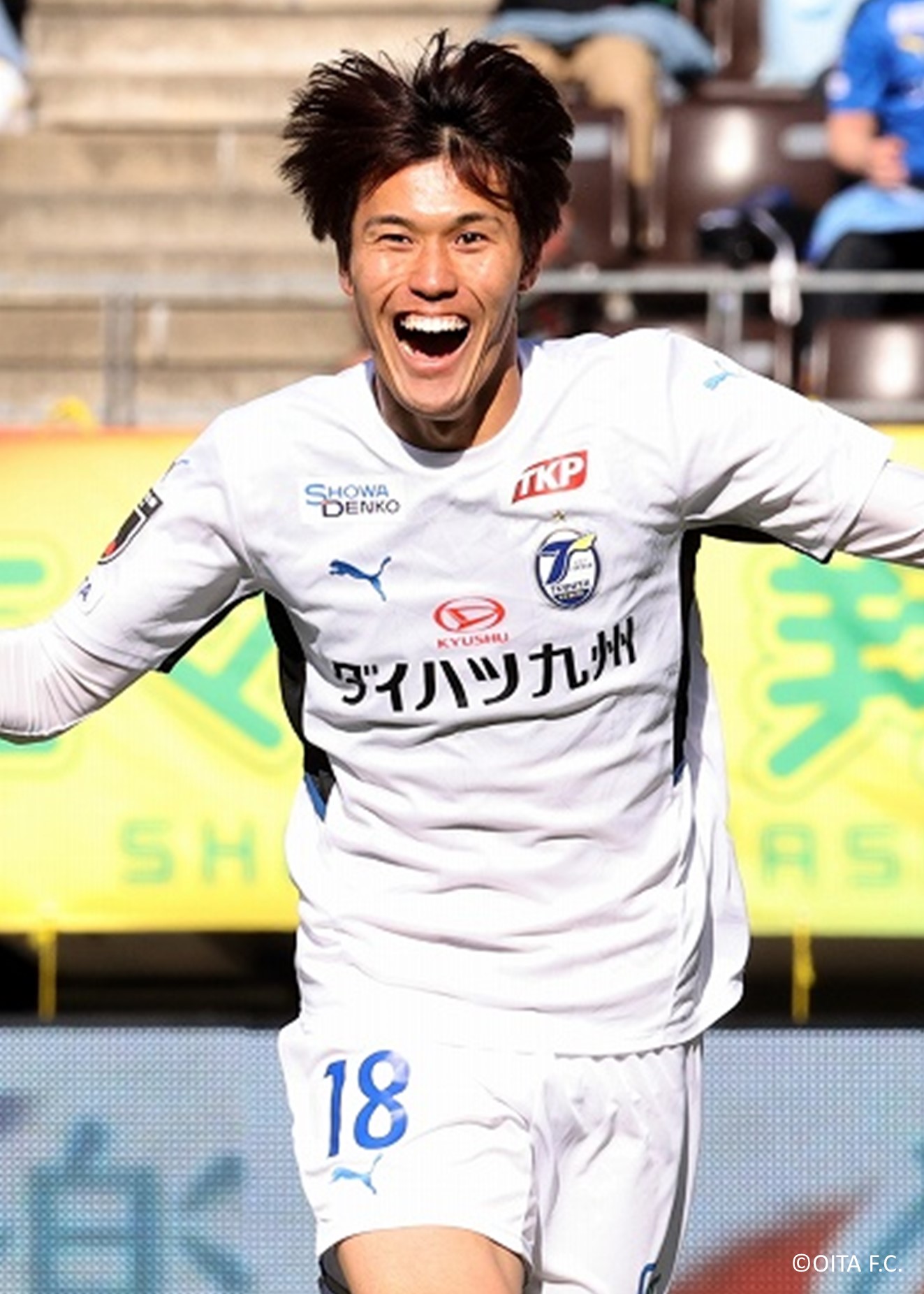 HATTRICK（ハットトリック）-選手の想いをファンへ届ける公式