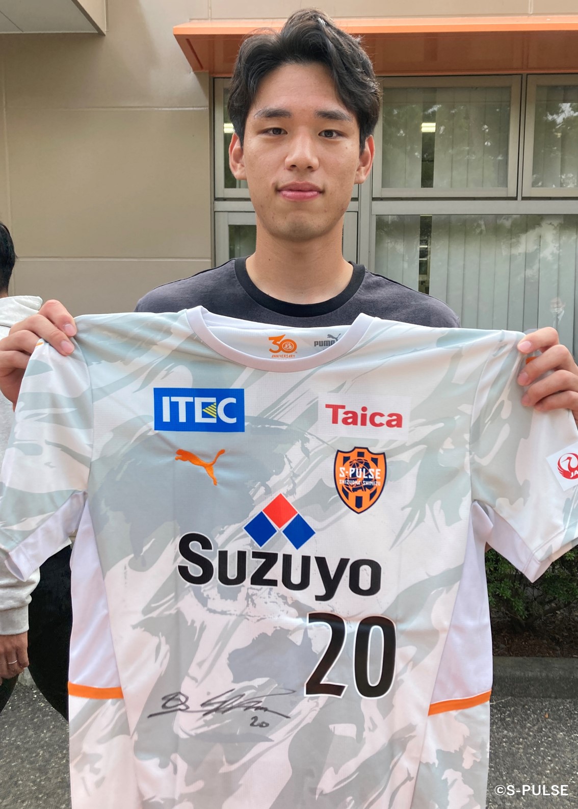 HATTRICK（ハットトリック）-選手の想いをファンへ届ける公式