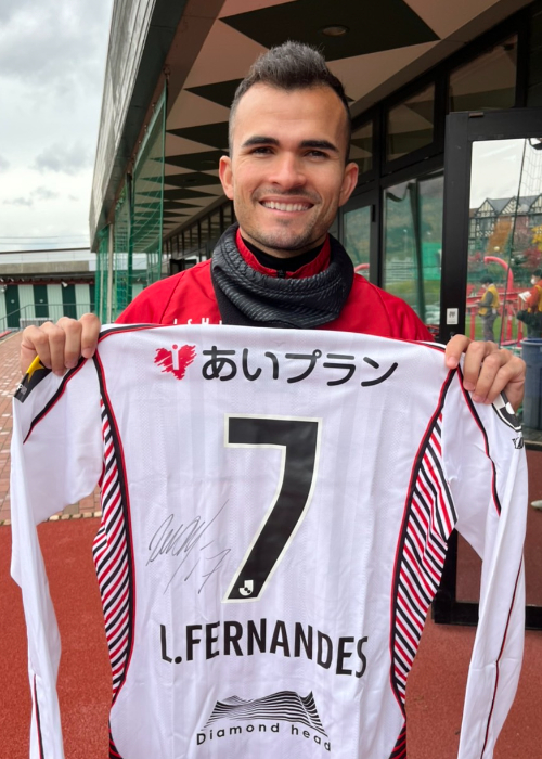 HATTRICK（ハットトリック）-選手の想いをファンへ届ける公式