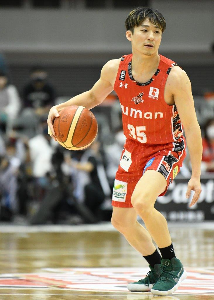 大阪エヴェッサ 35番 鈴木達也選手 直筆サイン入りオーセンティックユニフォーム HATTRICK（ハットトリック）-選手の想いをファンへ届ける公式