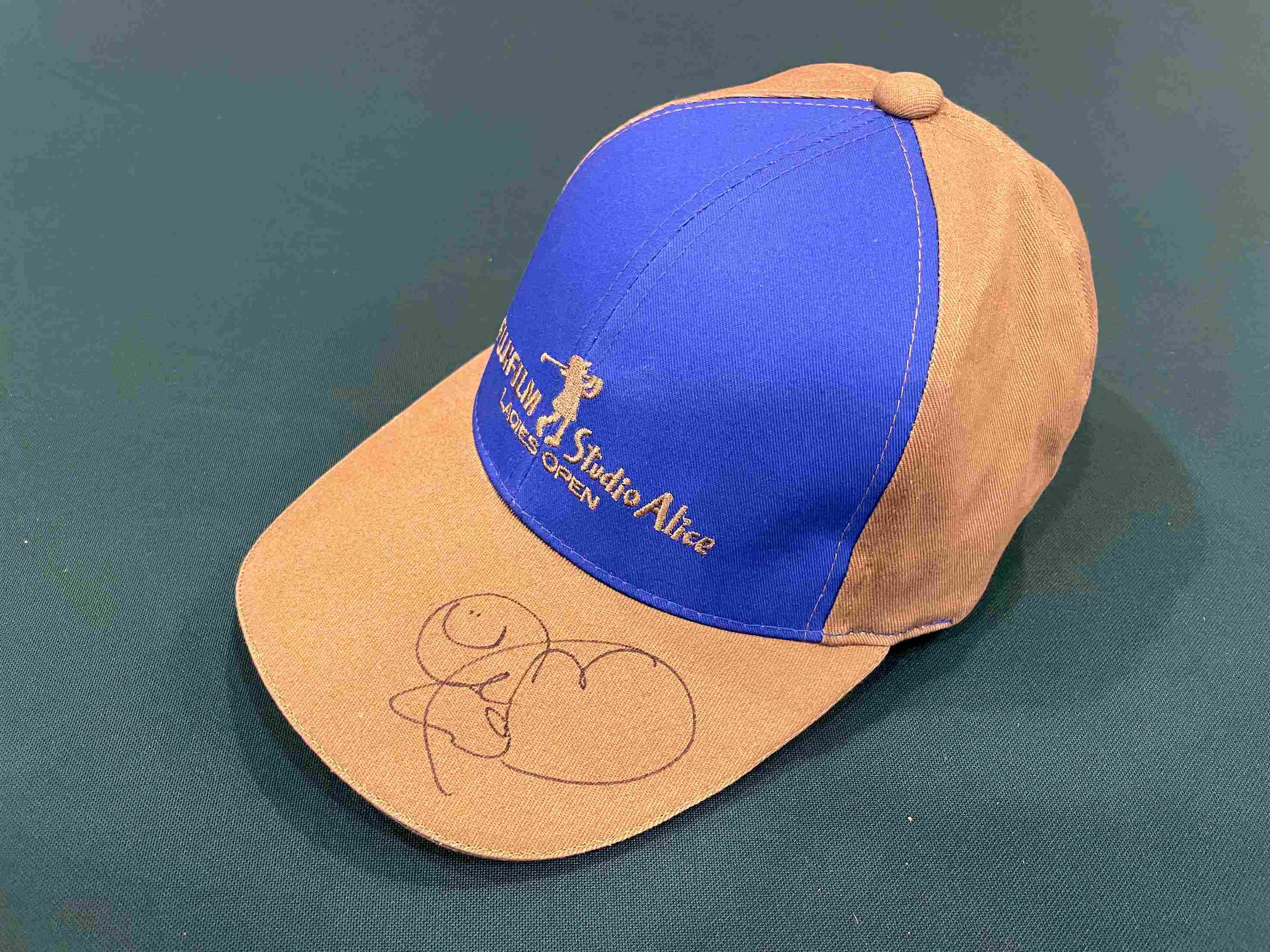 HATTRICK（ハットトリック）-選手の想いをファンへ届ける公式