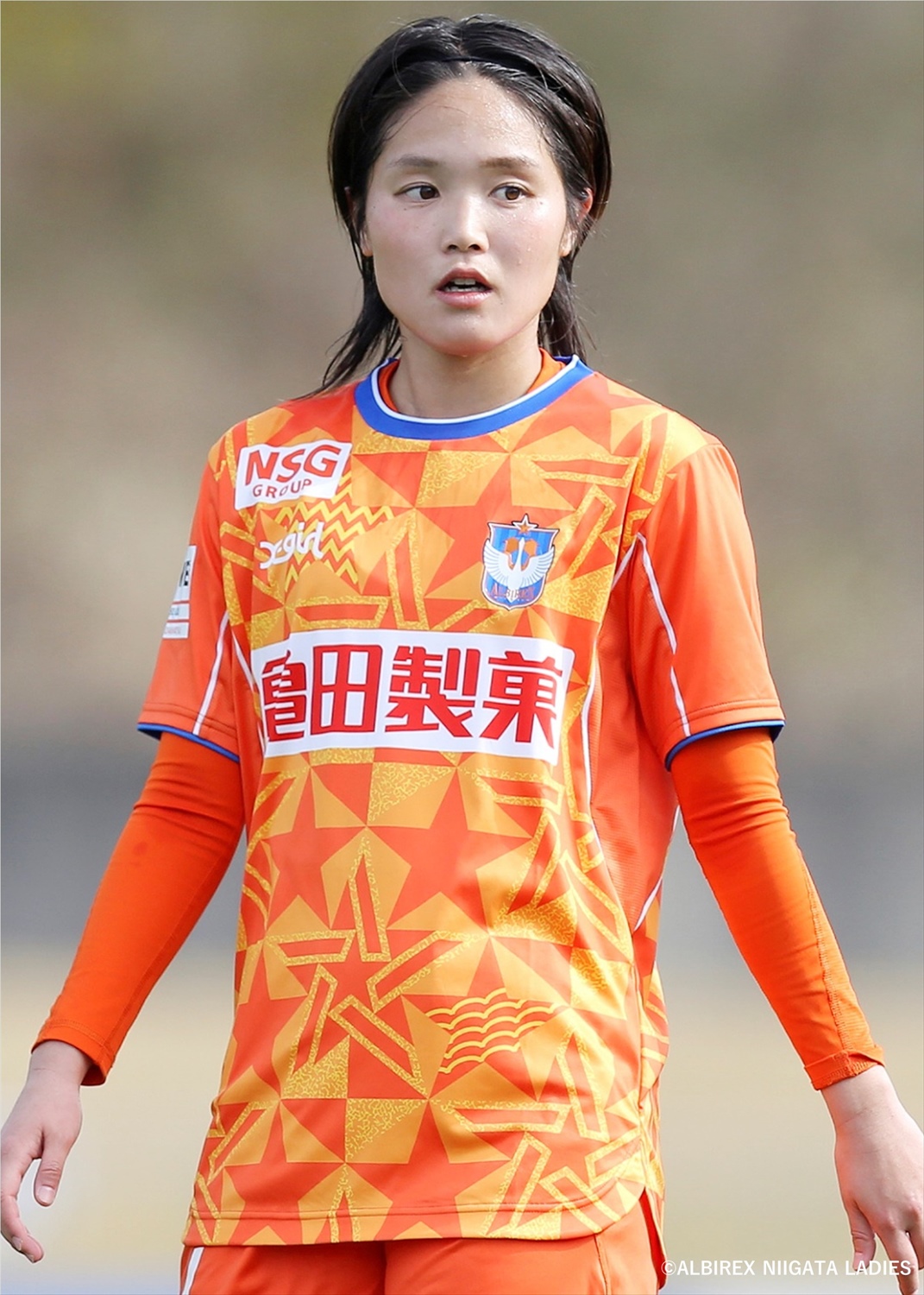 TUBE 40周年記念ユニフォーム　超美品　Lサイス　リストバンドのおまけつき TUBE 40周年限定ファンクラブユニフォーム Lサイズ - メルカリ