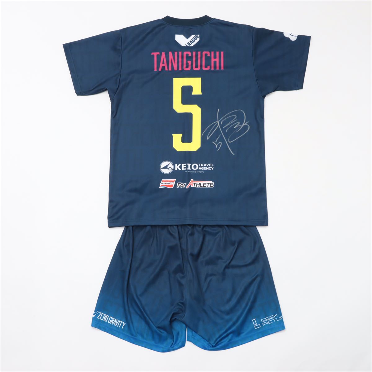 HATTRICK（ハットトリック）-選手の想いをファンへ届ける公式