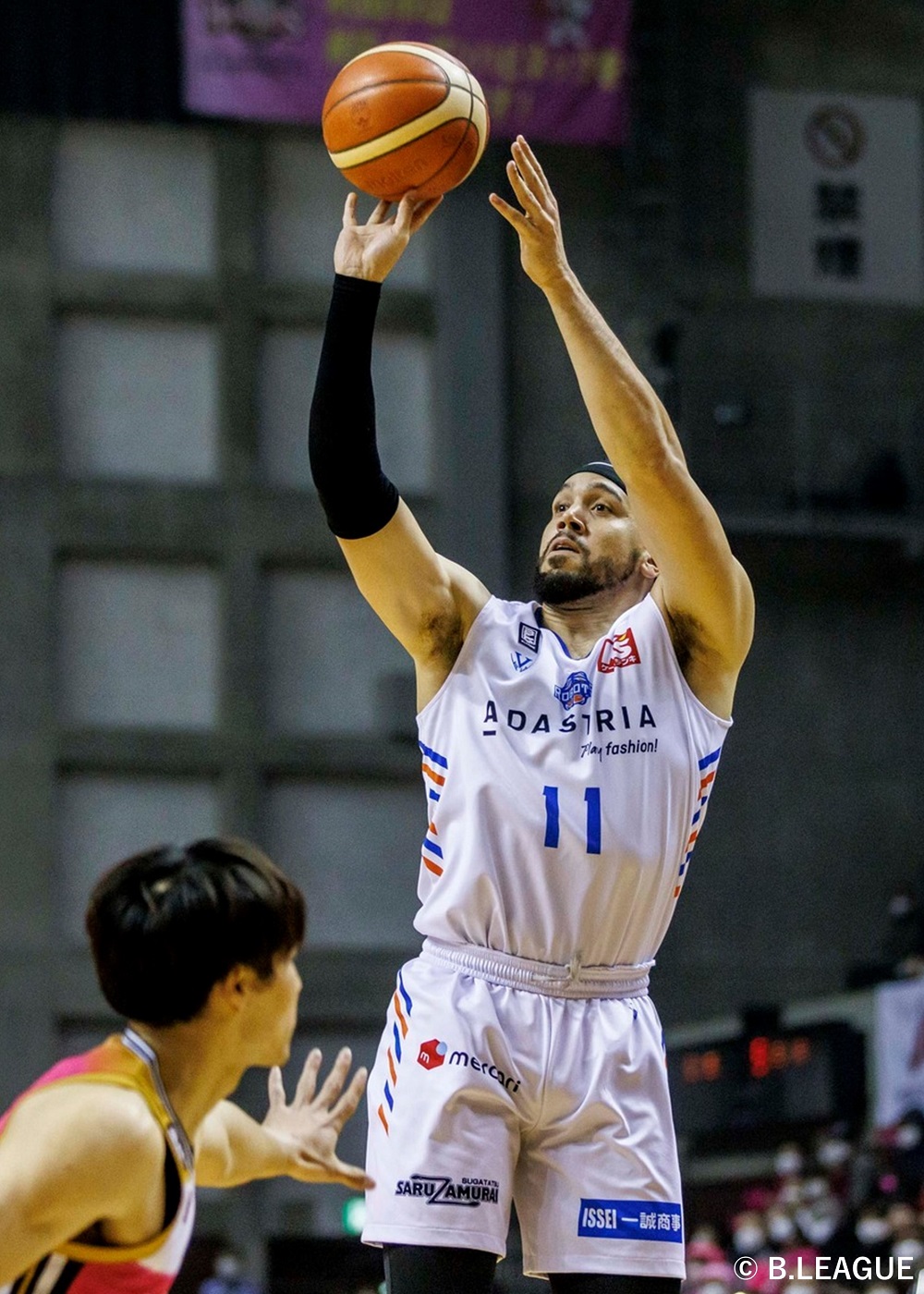 浅井修伍 オーセンティックユニフォーム 24-25 茨城ロボッツ HATTRICK（ハットトリック）-選手の想いをファンへ届ける公式