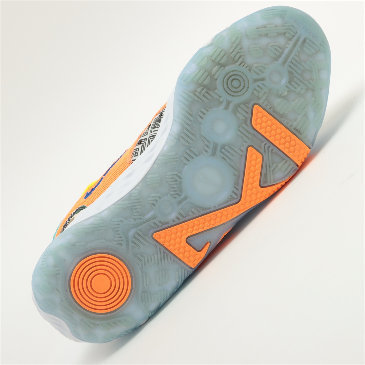 サンフレッチェ広島⭐︎2013年優勝Nike 実使用シューズ サイン入り HATTRICK（ハットトリック）-挑戦者の想いをファンへ届ける公式