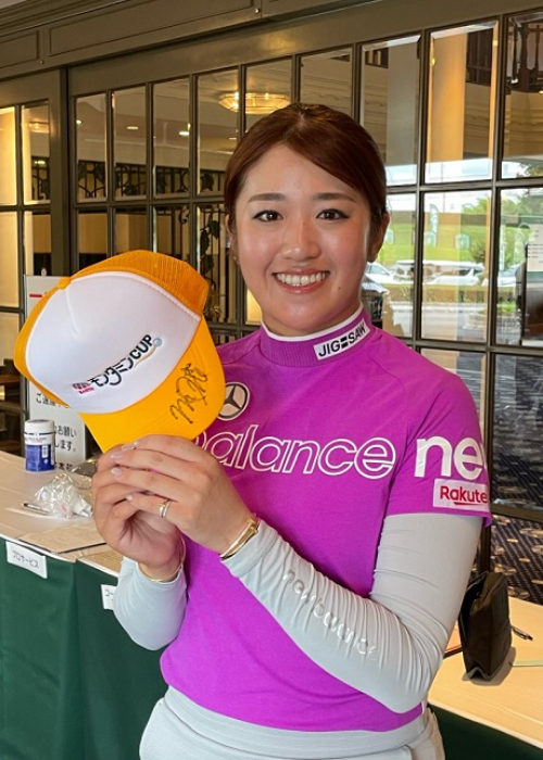 アースモンダミンカップ大会記念キャップ 菅楓花プロ 直筆サイン入り アースモンダミンカップ大会記念キャップ 菅楓花プロ 直筆サイン入り