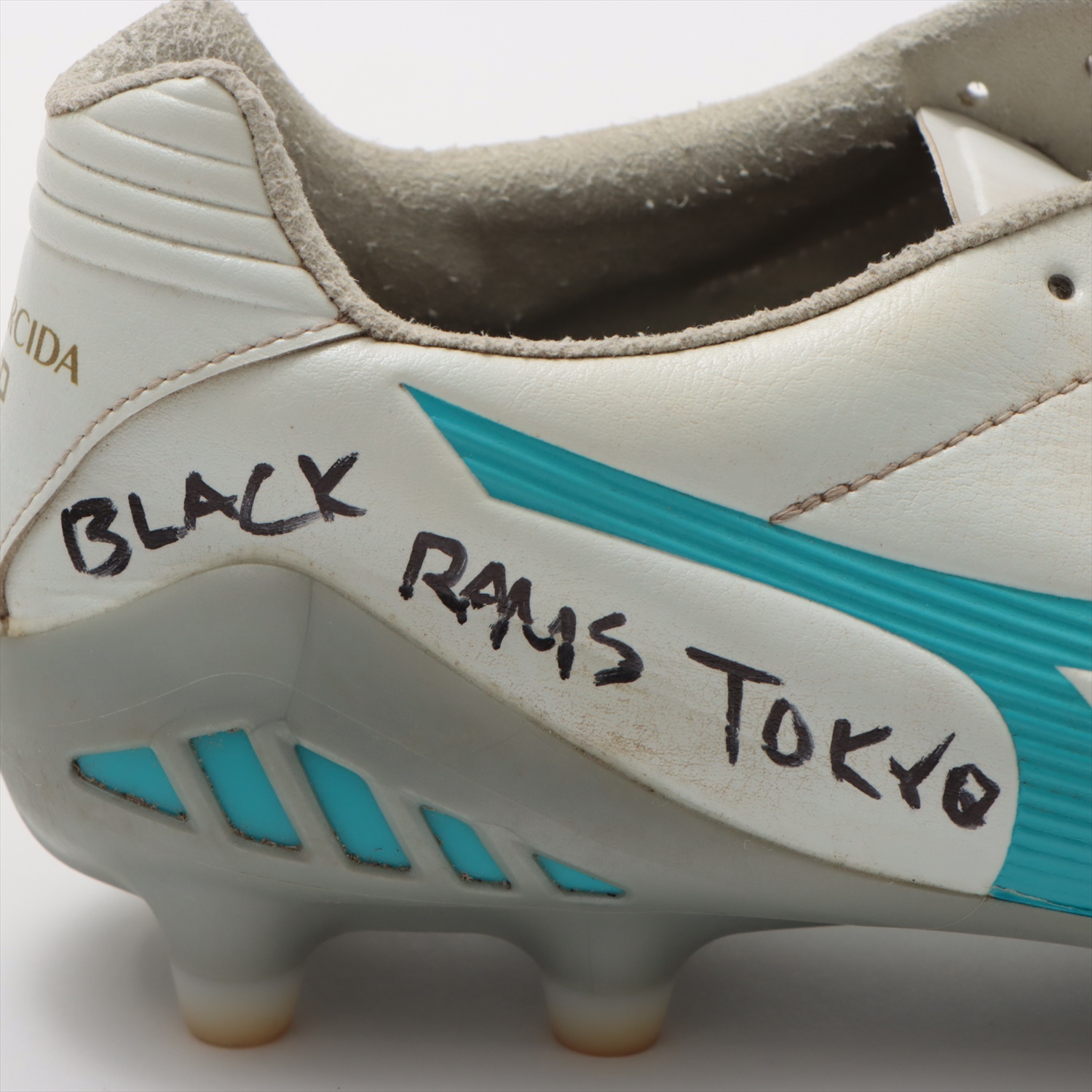 HATTRICK（ハットトリック）-選手の想いをファンへ届ける公式