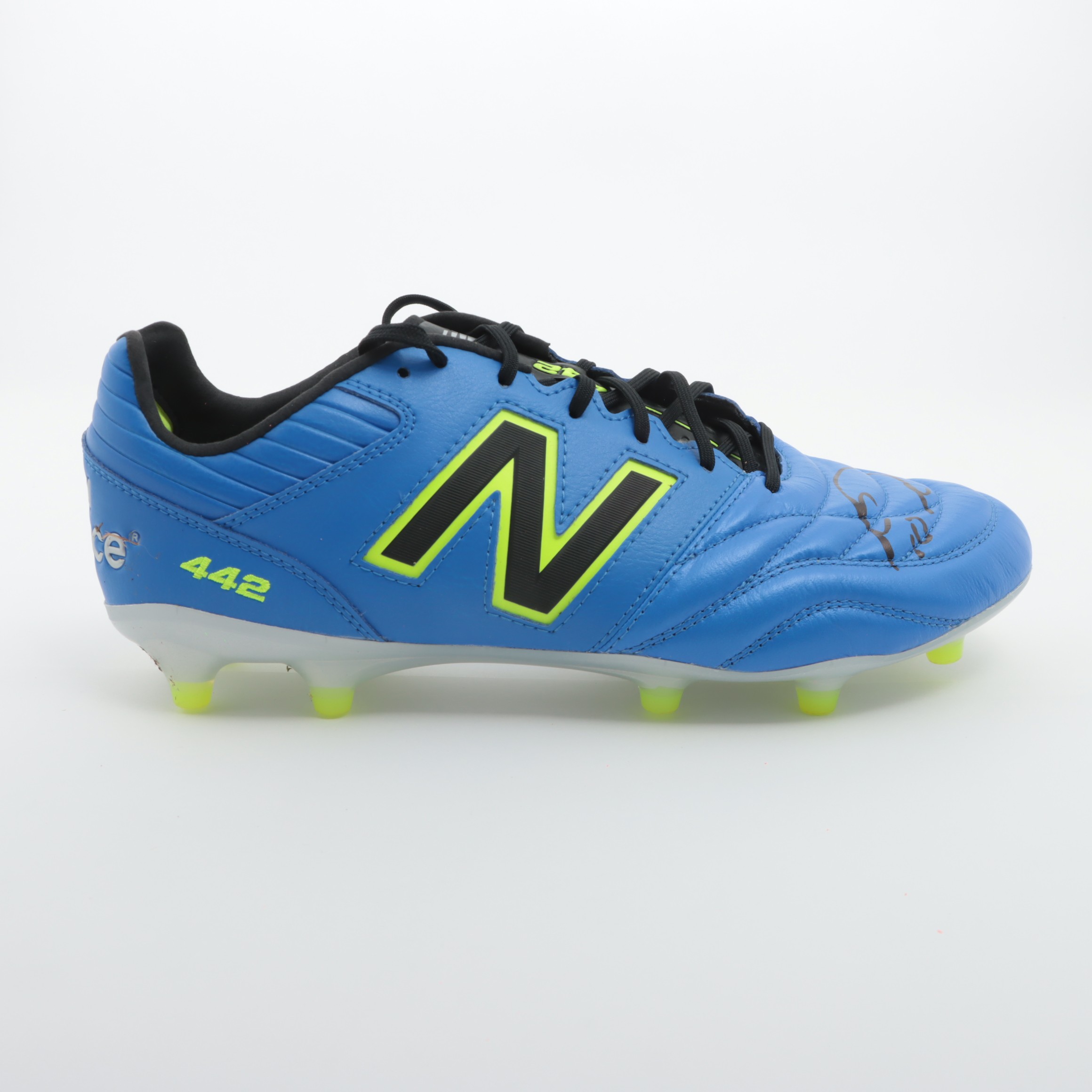 HATTRICK（ハットトリック）-選手の想いをファンへ届ける公式