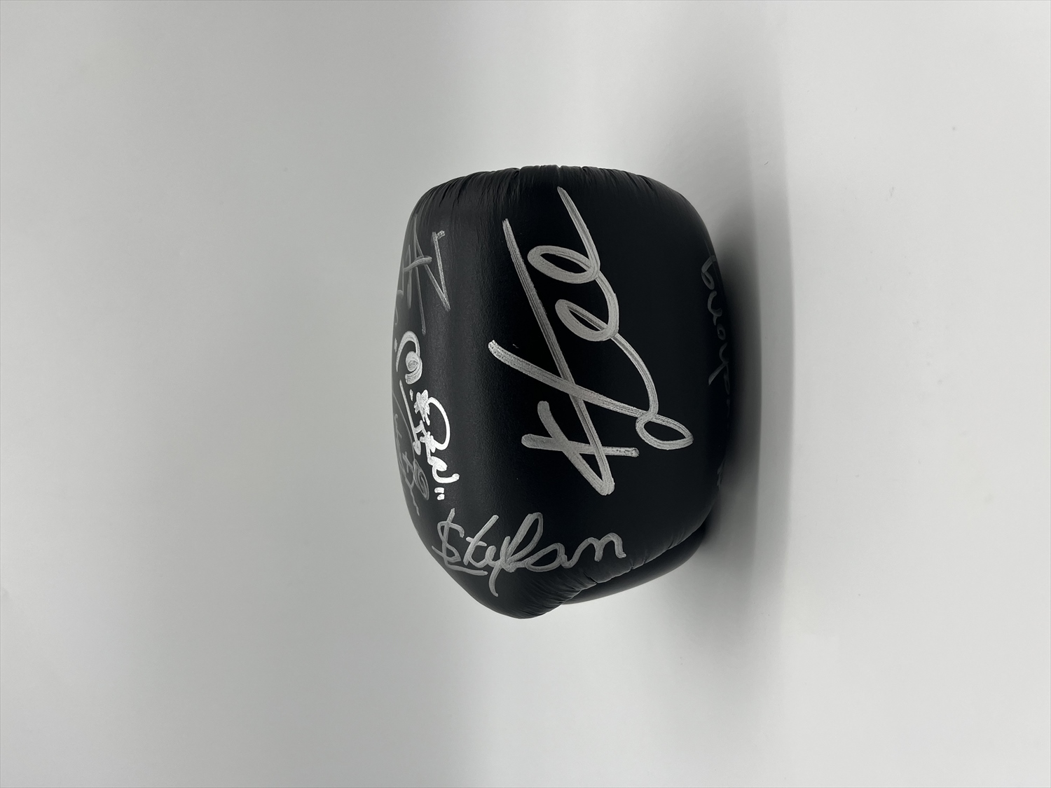 HATTRICK（ハットトリック）-選手の想いをファンへ届ける公式