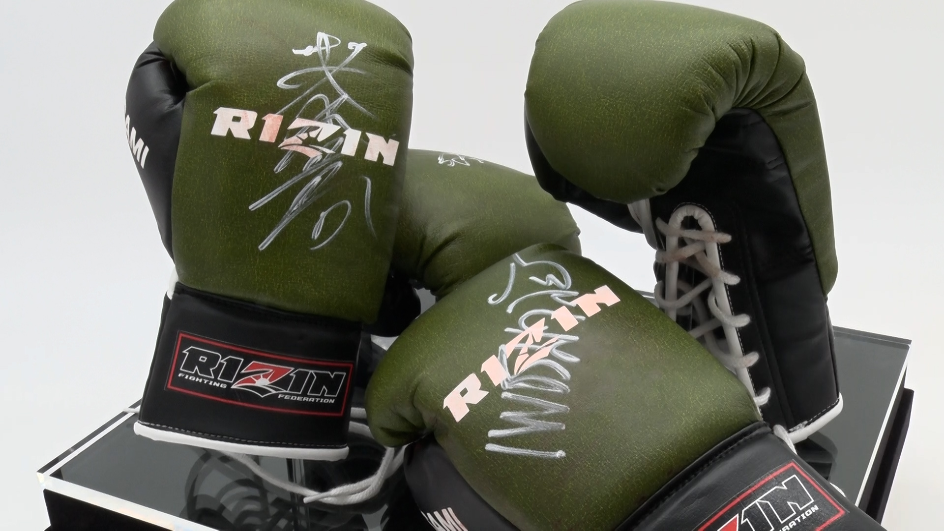 RIZIN アクリルブロック - メルカリ