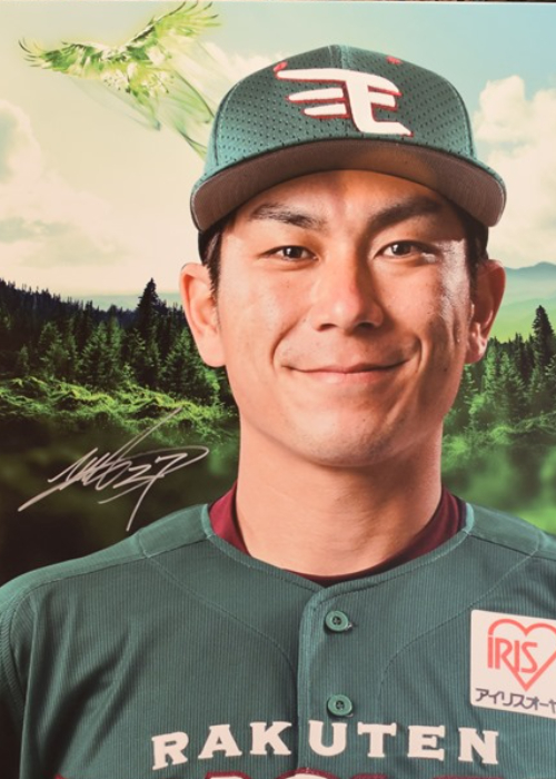 東北楽天ゴールデンイーグルス 向谷選手サイン入りヘルメット 楽天 向谷拓巳選手 実使用・直筆サイン入りヘルメット - メルカリ