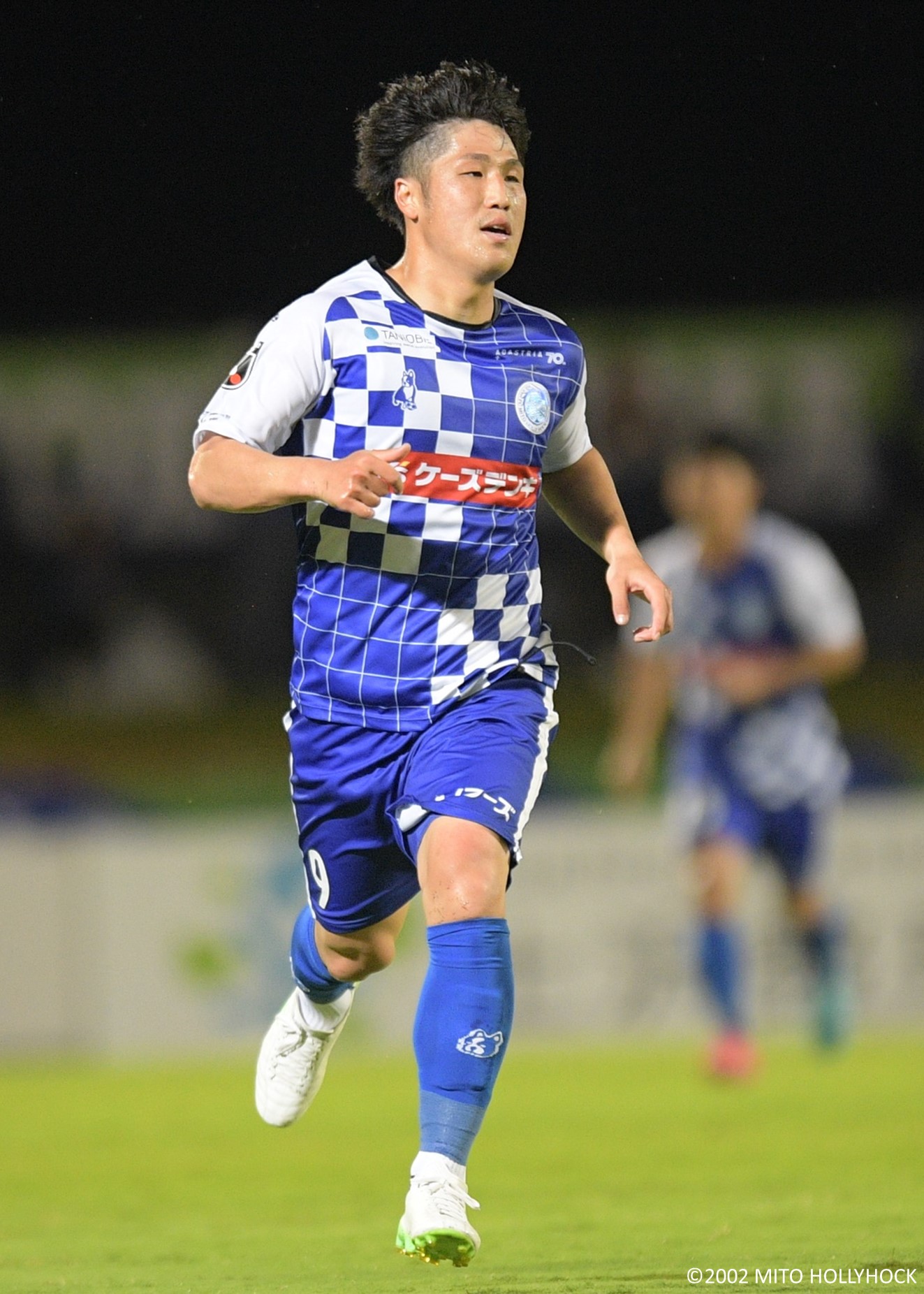 永長鷹虎　水戸ホーリーホック　実使用直筆サイン入りユニフォーム HATTRICK（ハットトリック）-選手の想いをファンへ届ける公式