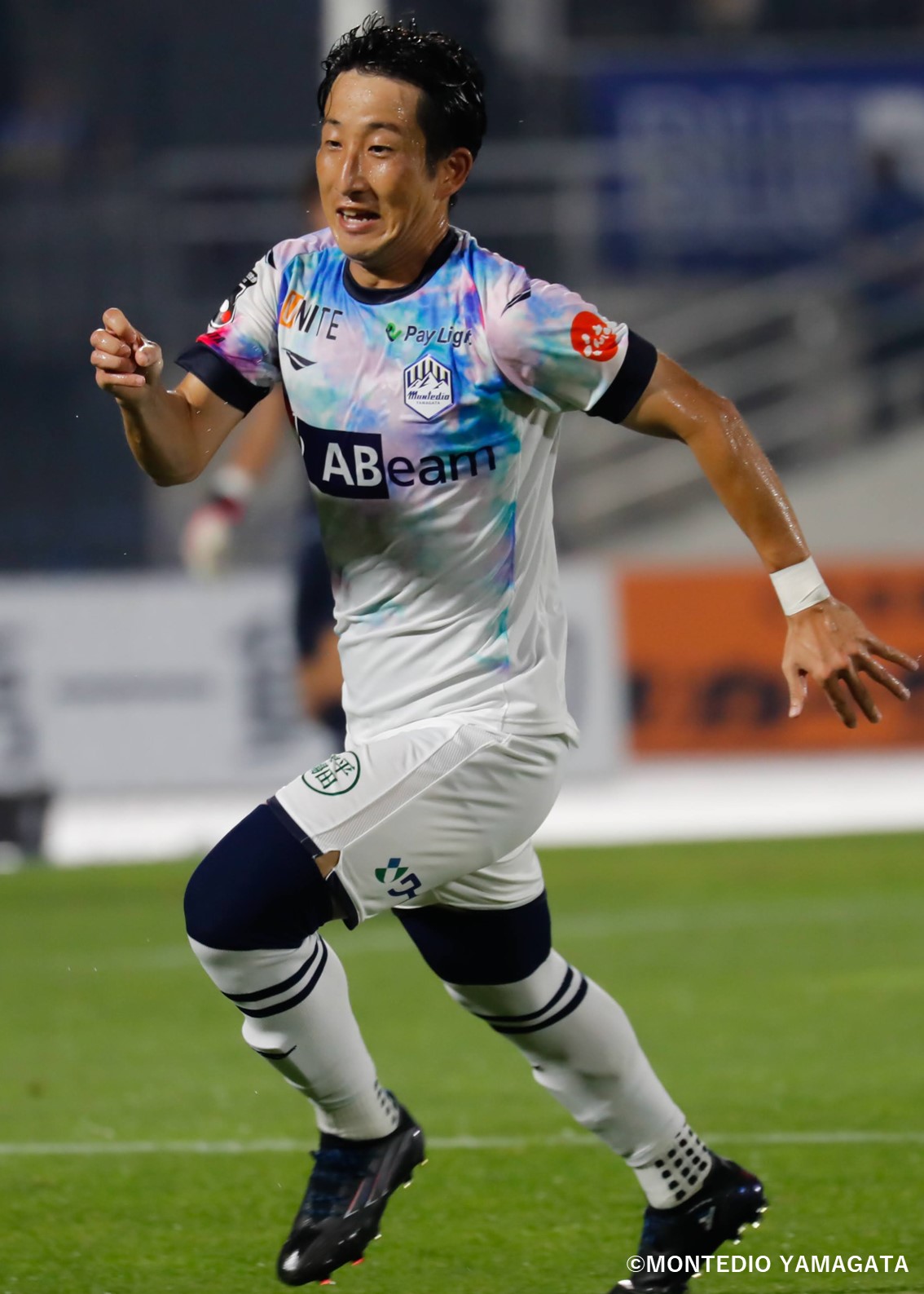 HATTRICK（ハットトリック）-選手の想いをファンへ届ける公式