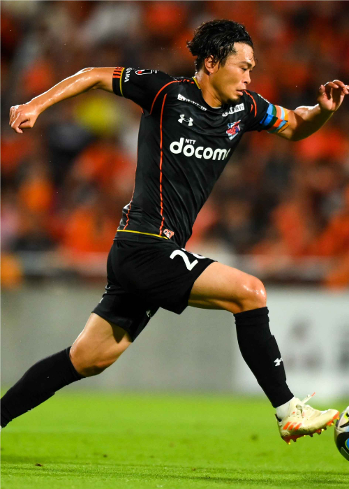 大宮アルディージャ 25周年記念ユニホーム　黒 UNDER ARMOUR 大宮アルディージャ 25周年記念 ユニフォーム 半袖