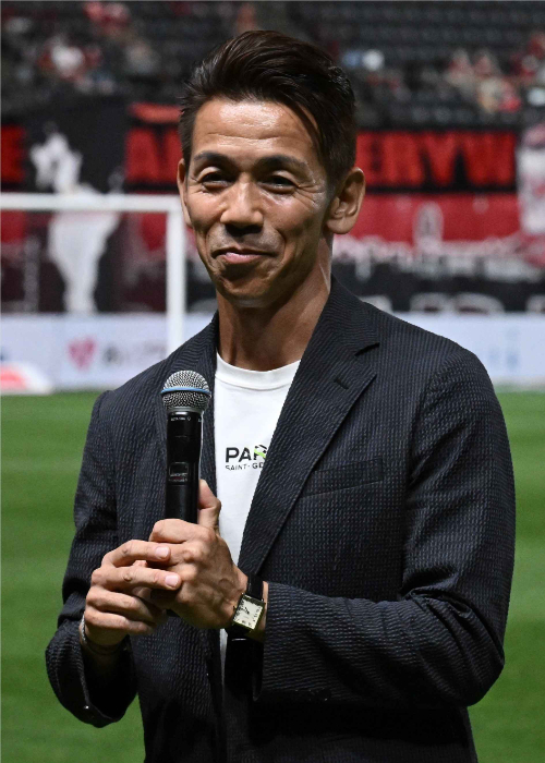 Amazon.co.jp: 北海道コンサドーレ札幌 ユニフォーム カッパ 前田俊介 ウェア 縦線 : スポーツ＆アウトドア