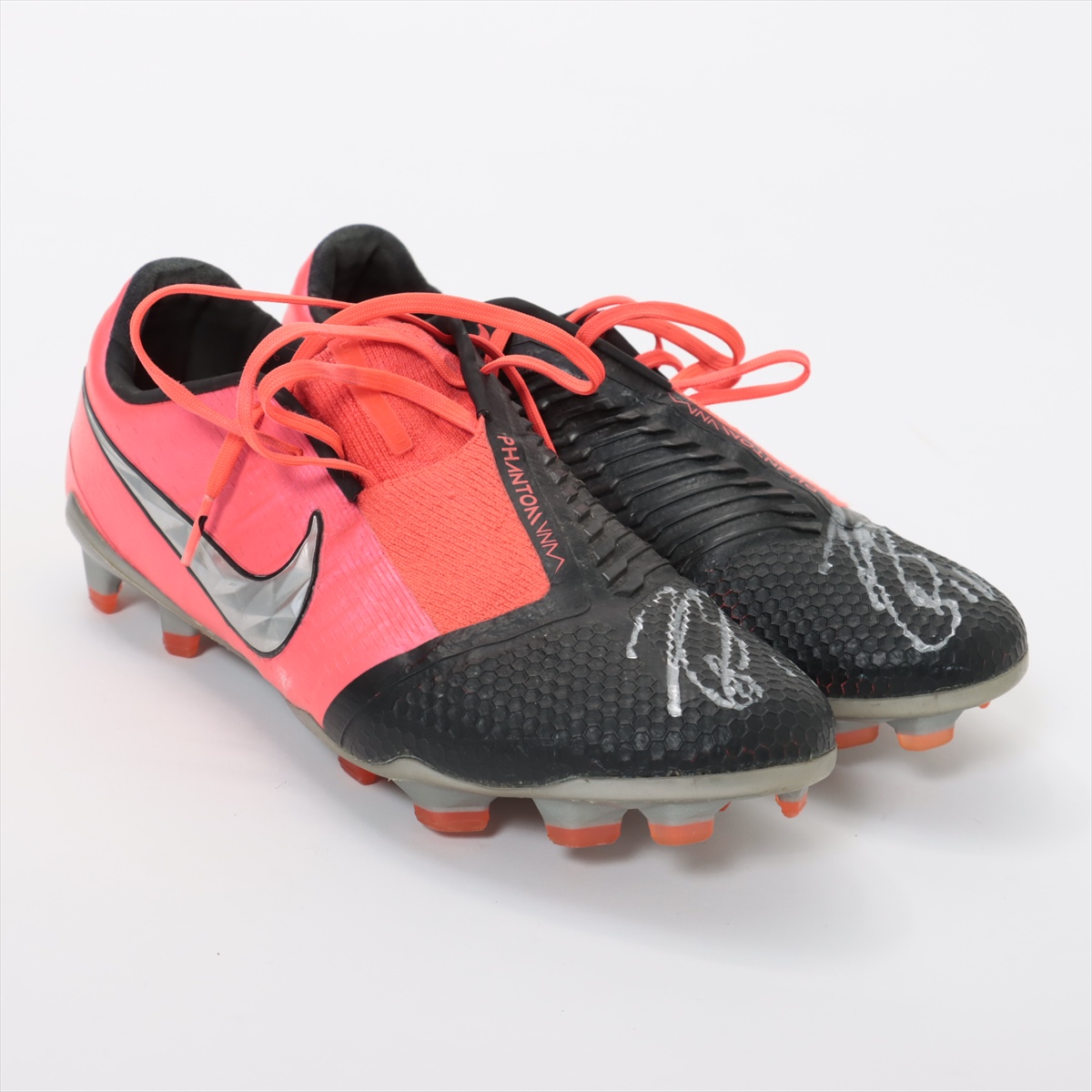 HATTRICK（ハットトリック）-選手の想いをファンへ届ける公式