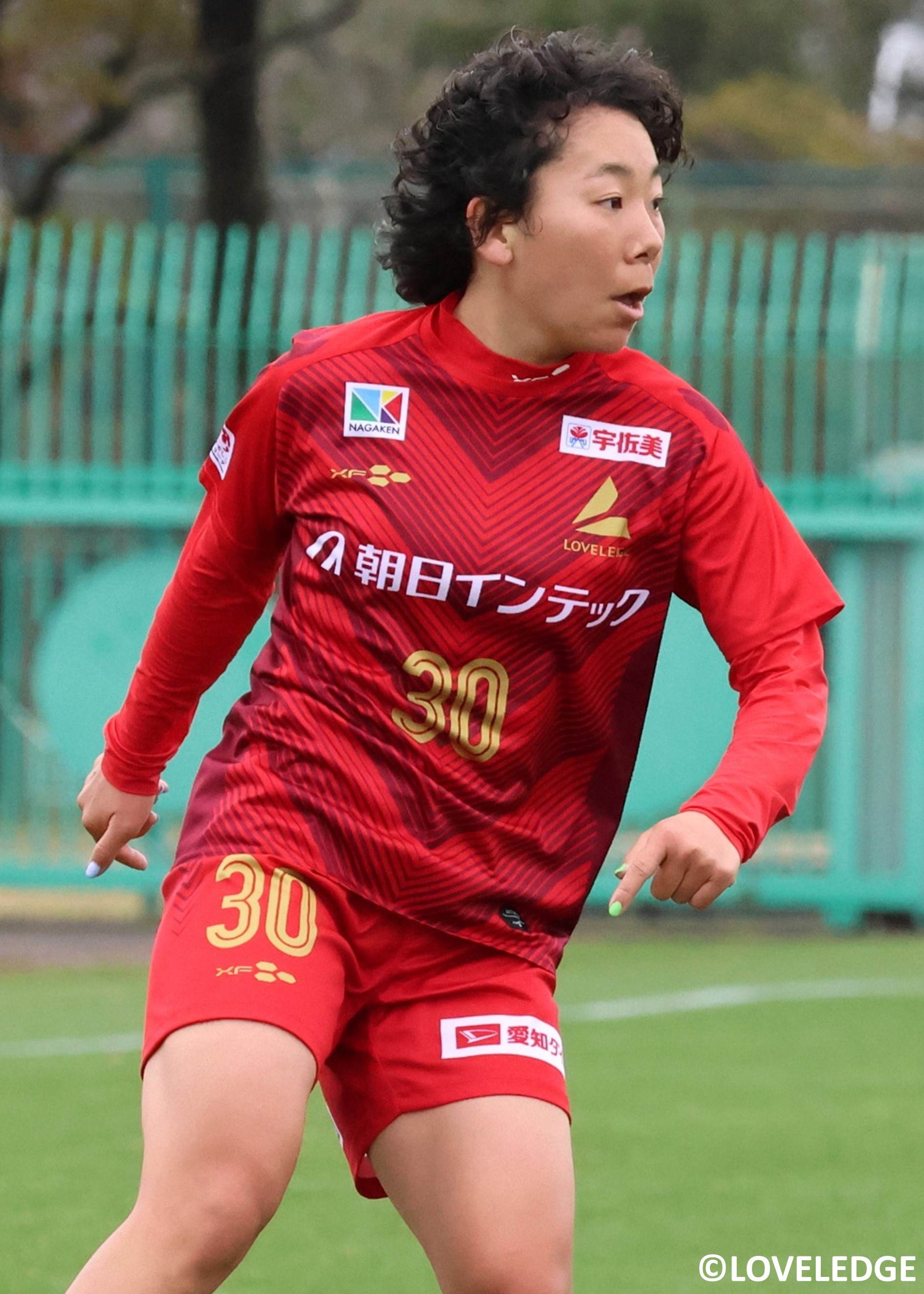 HATTRICK（ハットトリック）-選手の想いをファンへ届ける公式