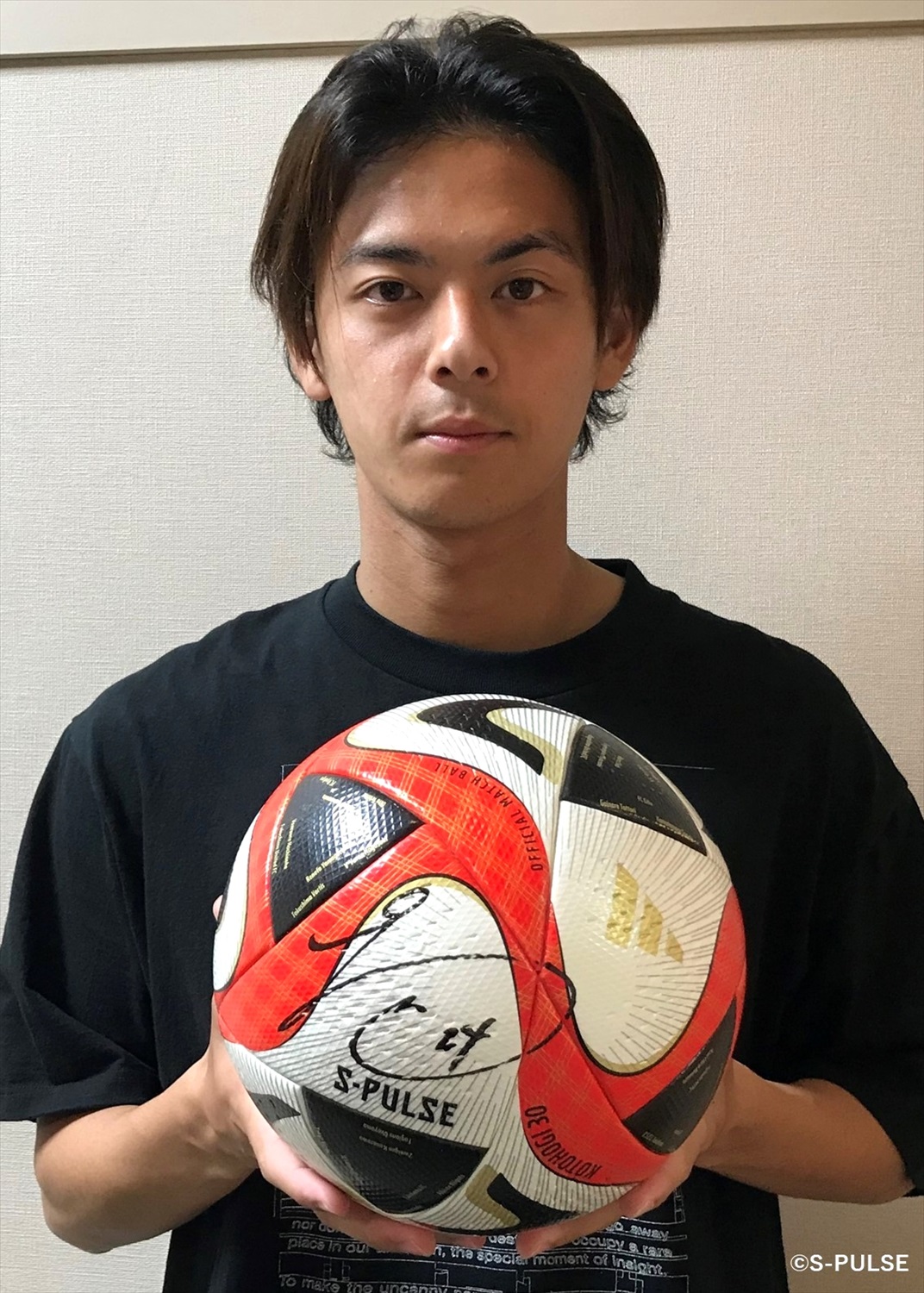 HATTRICK（ハットトリック）-選手の想いをファンへ届ける公式