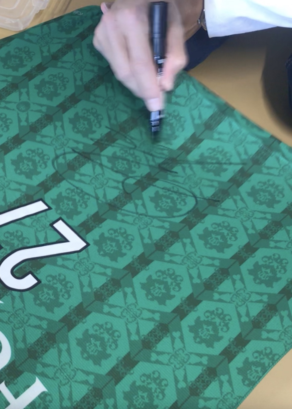 HATTRICK（ハットトリック）-選手の想いをファンへ届ける公式