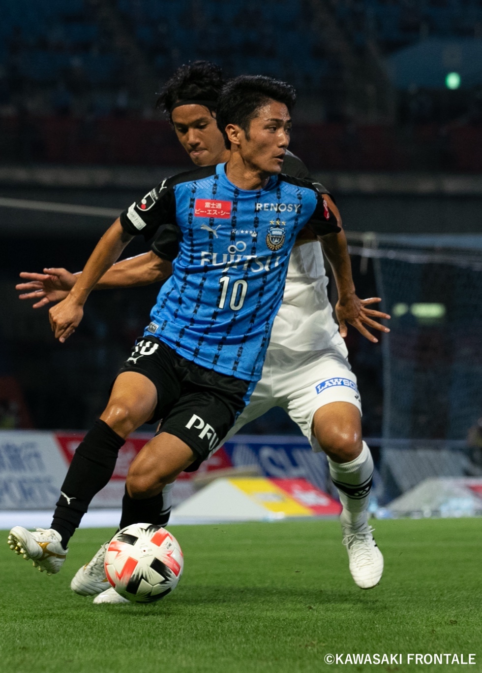 大島僚太選手　川崎フロンターレ　直筆サイン入りユニフォーム HATTRICK（ハットトリック）-選手の想いをファンへ届ける公式