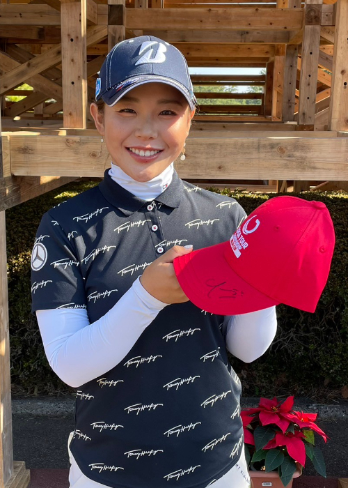 LPGA吉田優利プロ直筆サイン入りキャップ（未着用、110 Flex Fit） 吉田優利プロ 直筆サイン入り キャップ 未使用