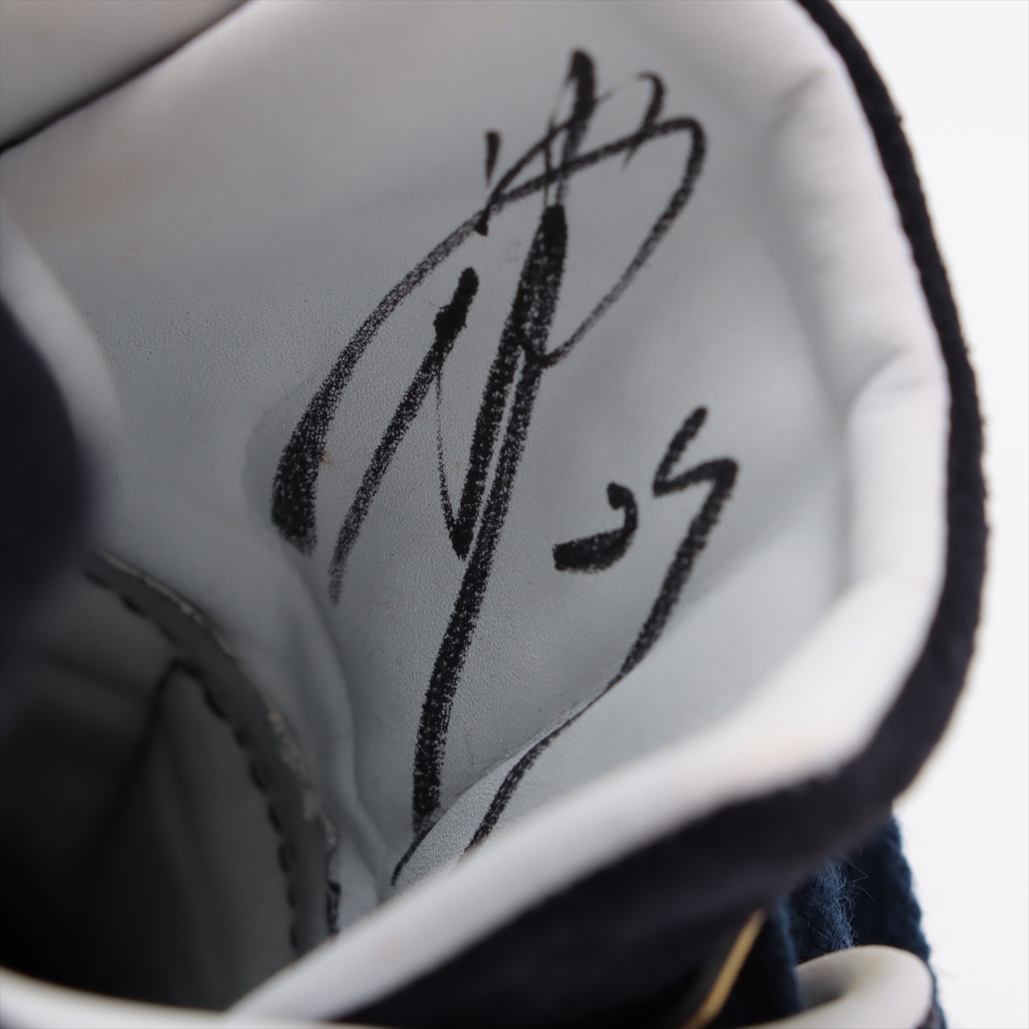 ZETTスパイク 中村悠平直筆サイン入り HATTRICK（ハットトリック）-選手の想いをファンへ届ける公式