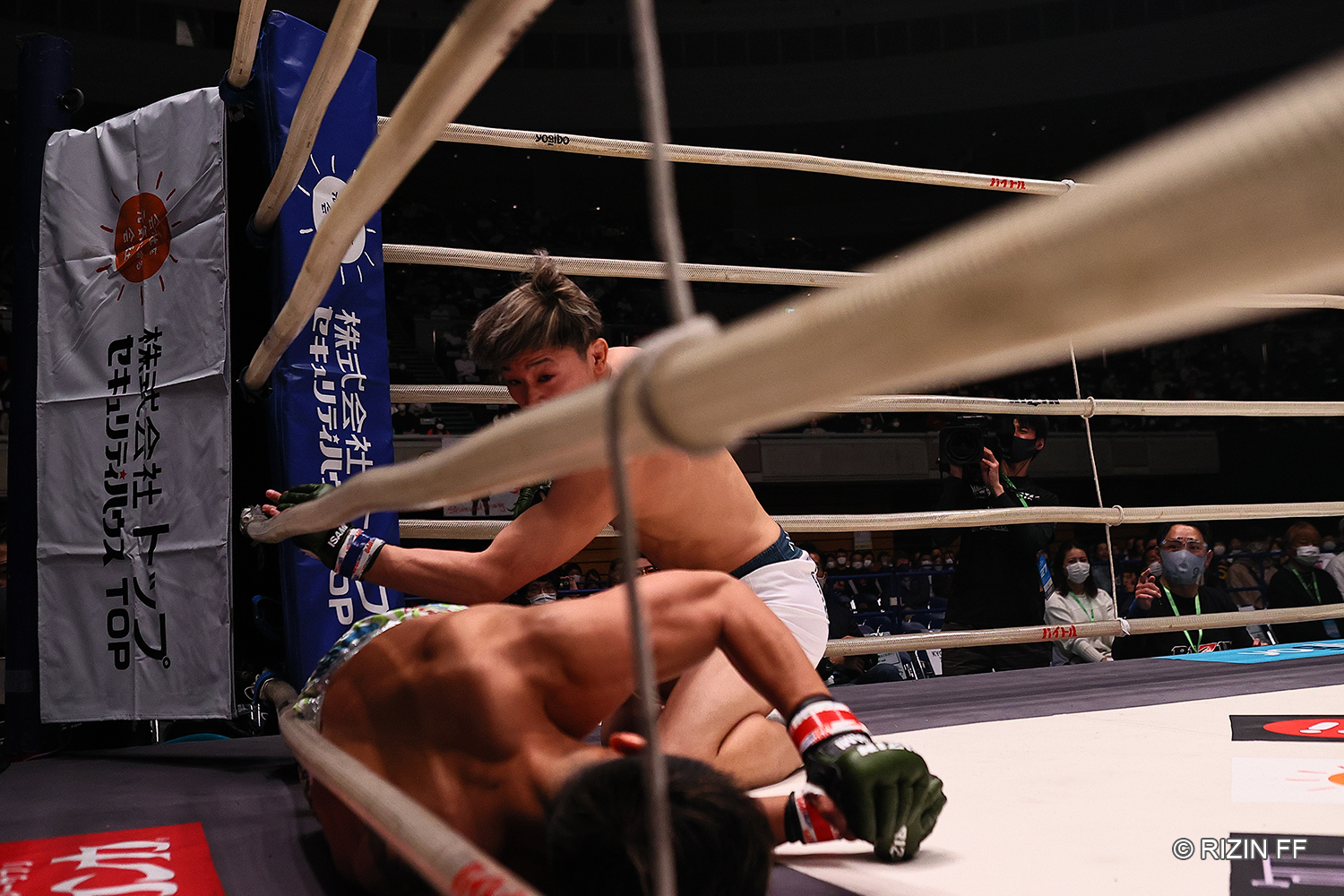 HATTRICK（ハットトリック）-選手の想いをファンへ届ける公式