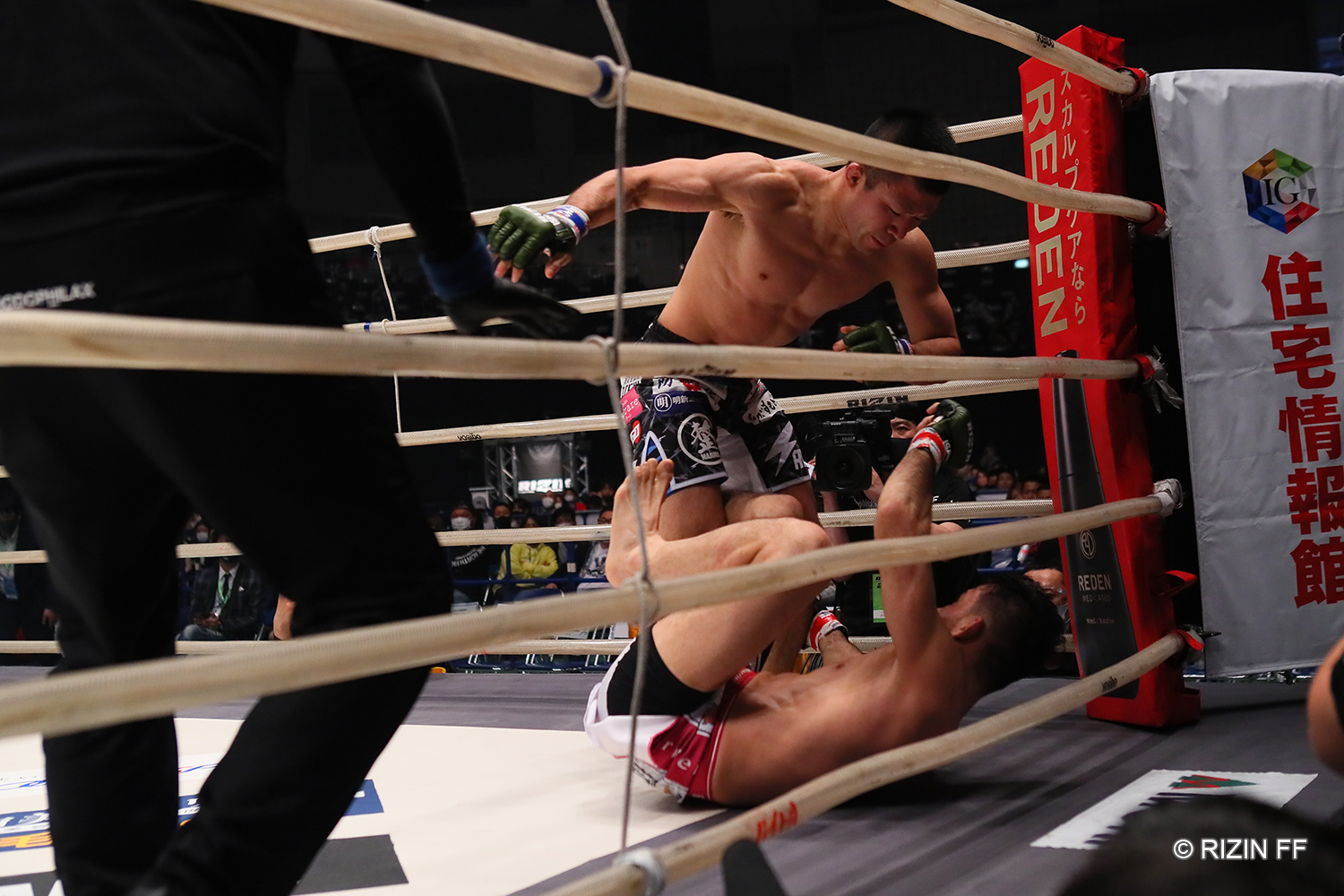 HATTRICK（ハットトリック）-選手の想いをファンへ届ける公式