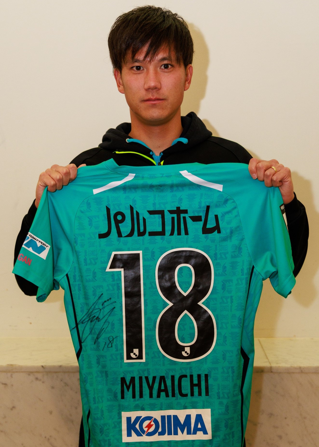 HATTRICK（ハットトリック）-選手の想いをファンへ届ける公式