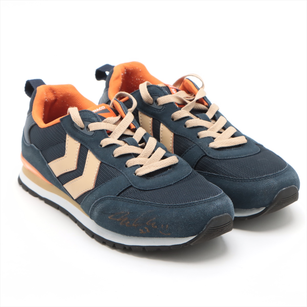 HATTRICK（ハットトリック）-選手の想いをファンへ届ける公式