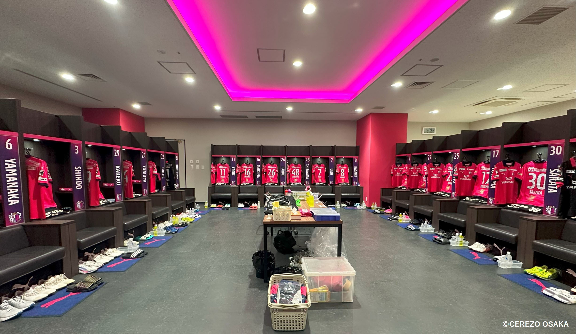 HATTRICK（ハットトリック）-選手の想いをファンへ届ける公式