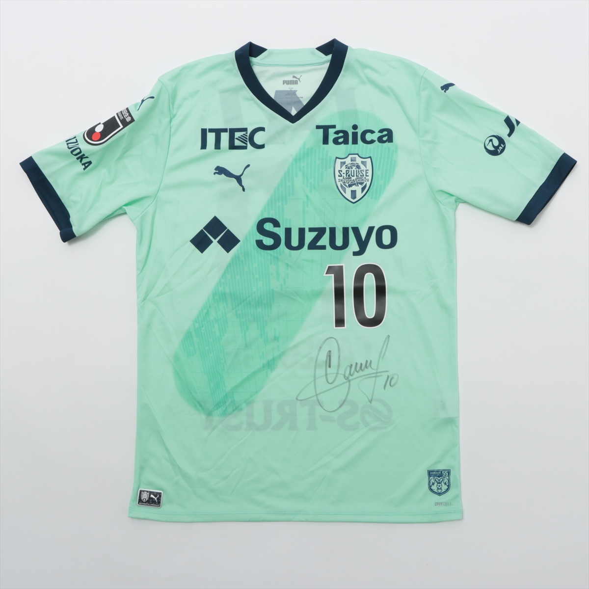 HATTRICK（ハットトリック）-選手の想いをファンへ届ける公式