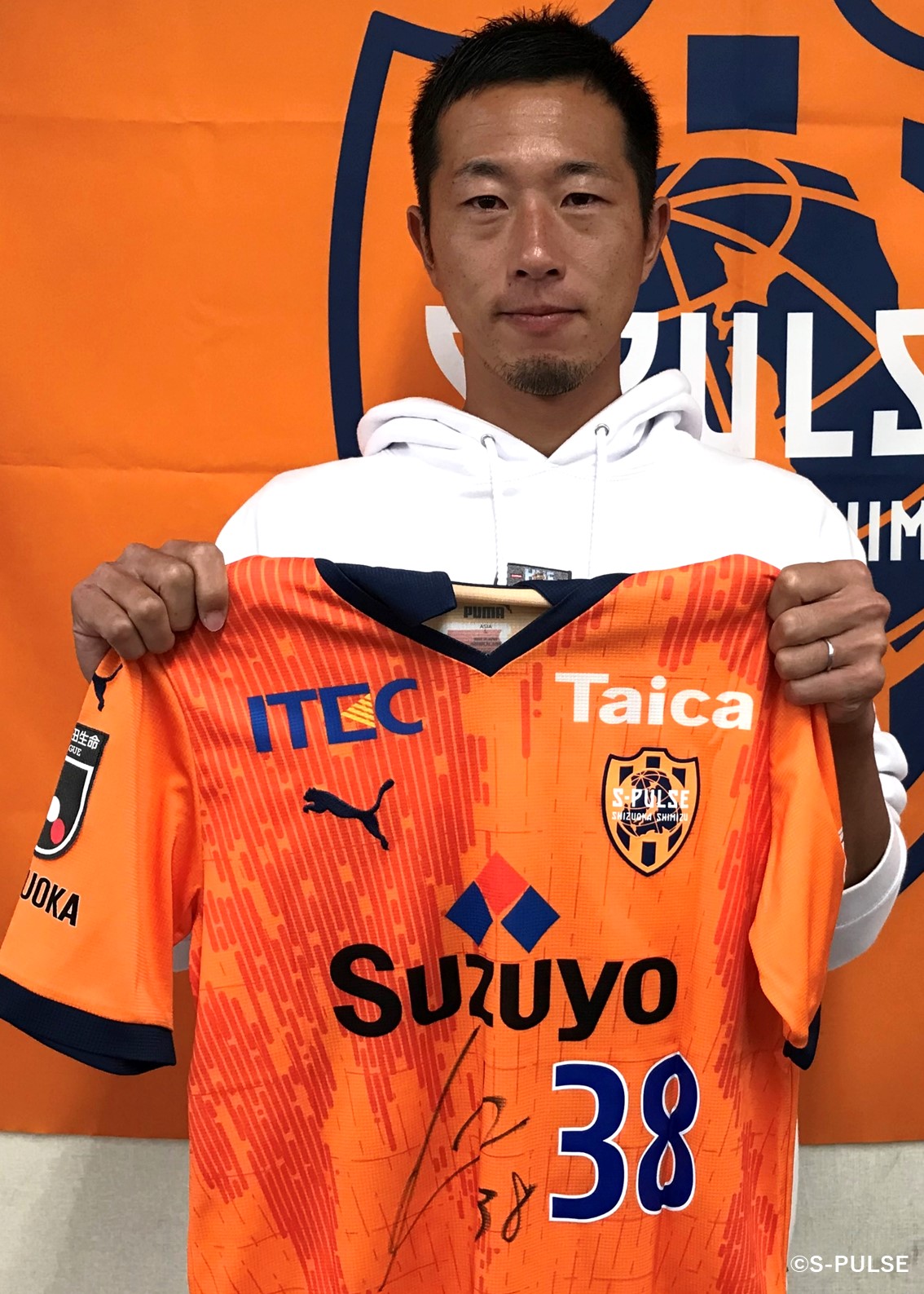 HATTRICK（ハットトリック）-選手の想いをファンへ届ける公式