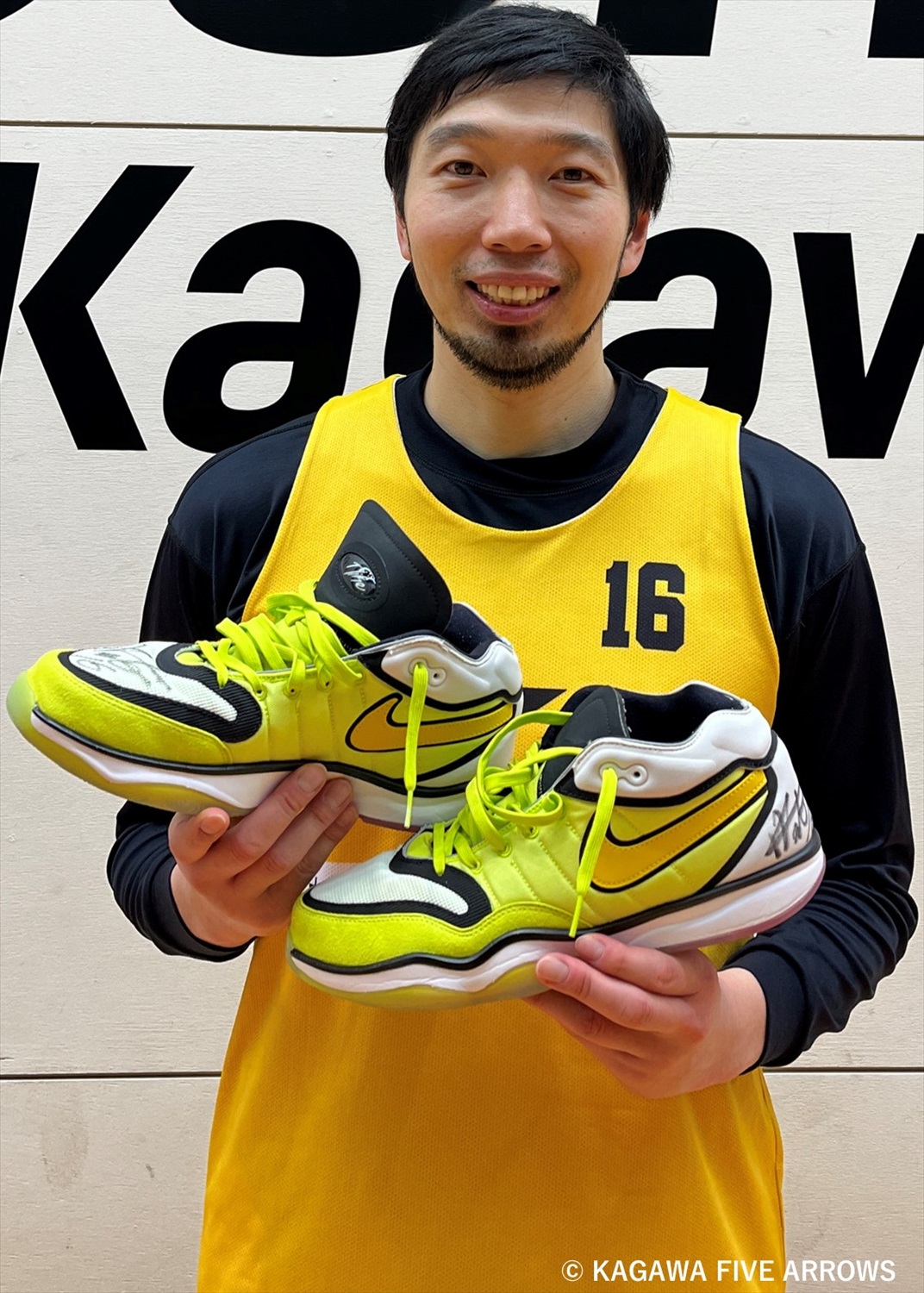 松井啓十郎選手サイン入りバスケットシューズ HATTRICK（ハットトリック）-選手の想いをファンへ届ける公式