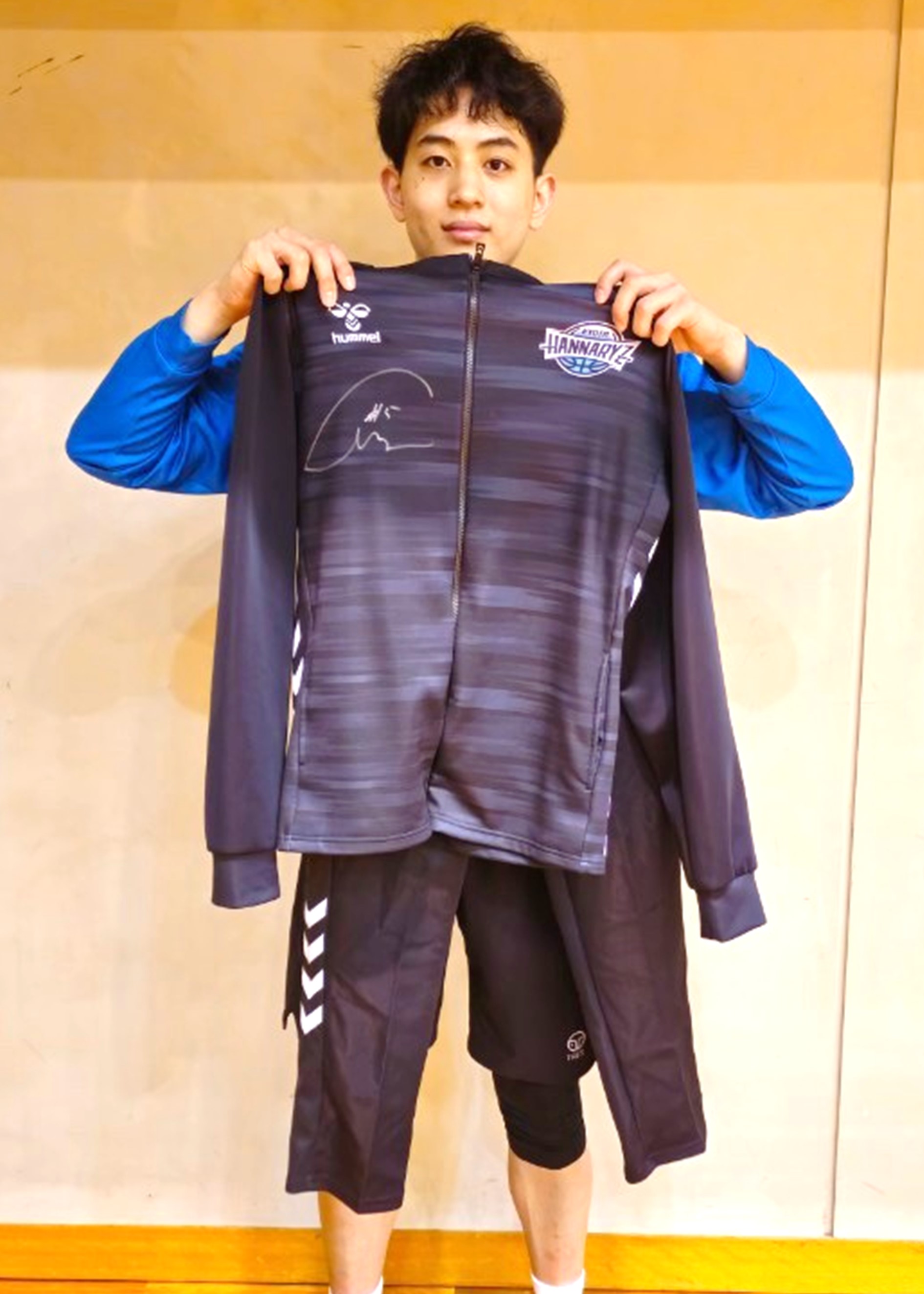 HATTRICK（ハットトリック）-選手の想いをファンへ届ける公式