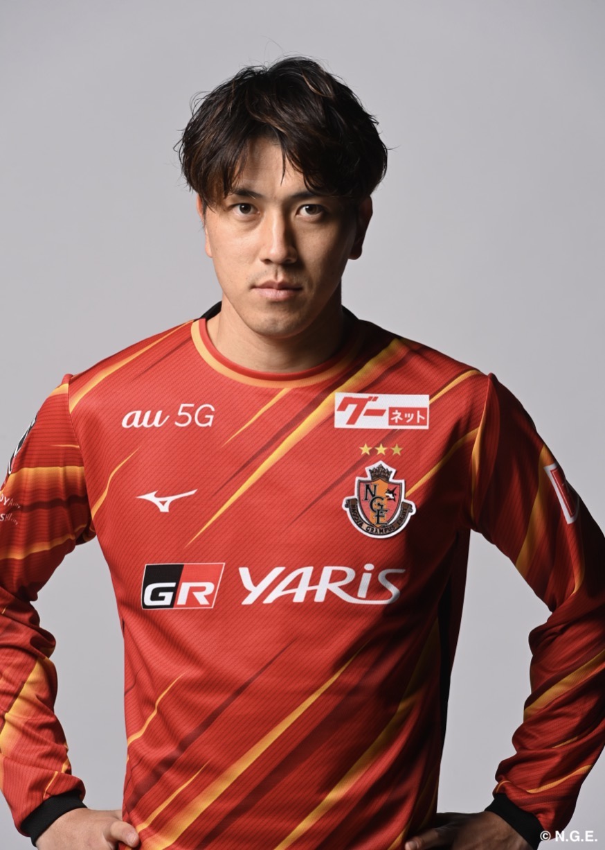 【値下げ中】グランパス　柿谷曜一朗サインオーセンティックユニフォー厶ム　Lサイズ Yahoo!オークション -「柿谷曜一朗 サイン」(サッカー