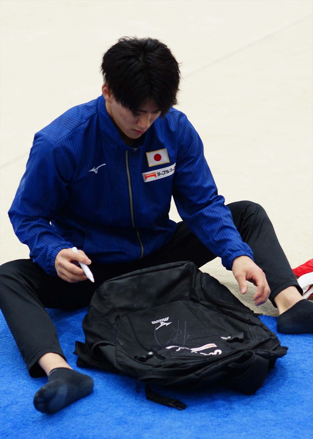 想いが歴史に変わる時（サイン付き） HATTRICK（ハットトリック）-選手の想いをファンへ届ける公式