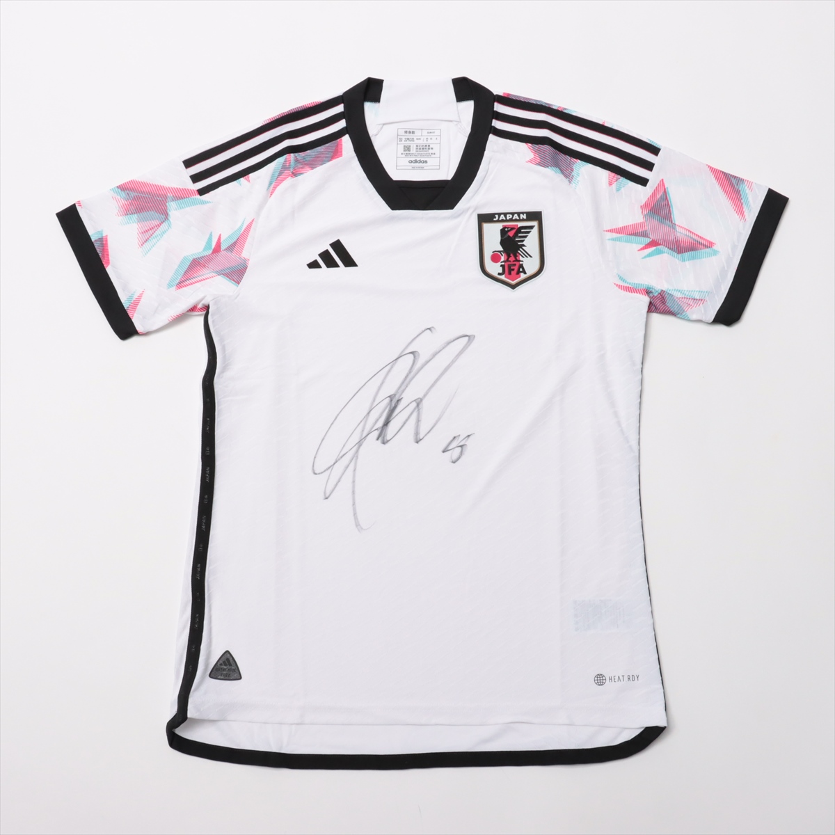 HATTRICK（ハットトリック）-選手の想いをファンへ届ける公式