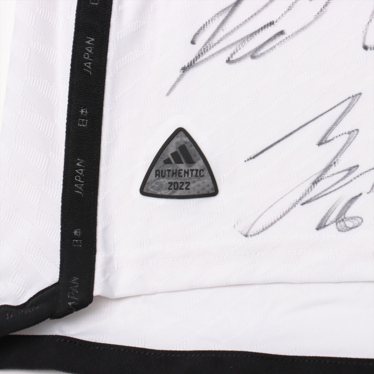 HATTRICK（ハットトリック）-選手の想いをファンへ届ける公式