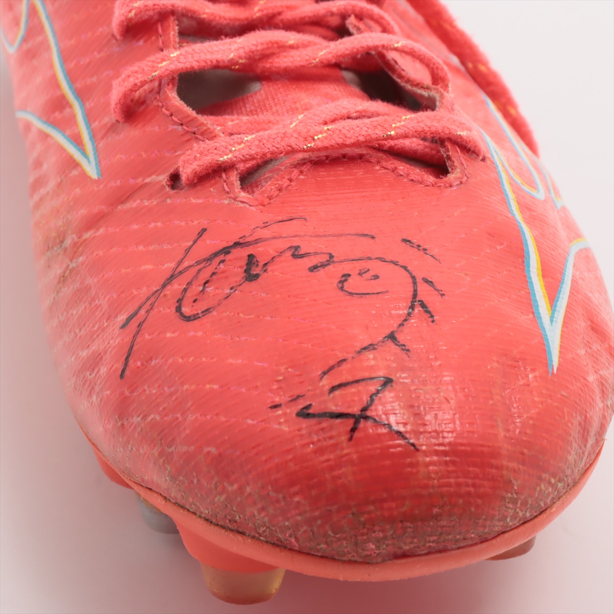 HATTRICK（ハットトリック）-選手の想いをファンへ届ける公式