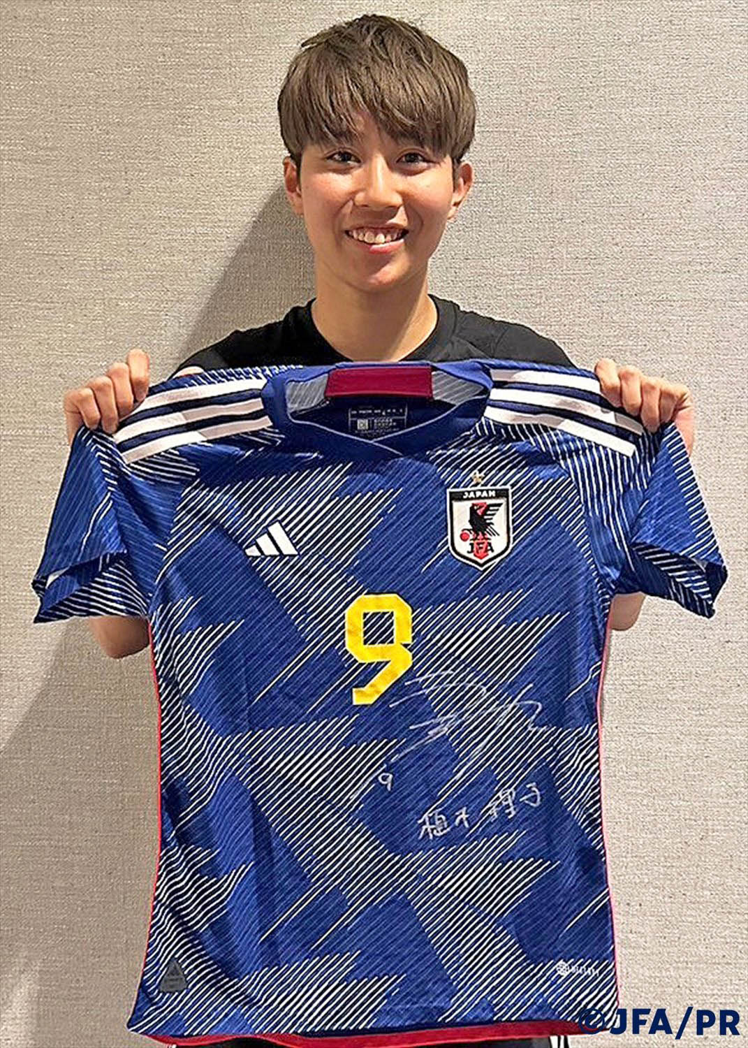 HATTRICK（ハットトリック）-選手の想いをファンへ届ける公式