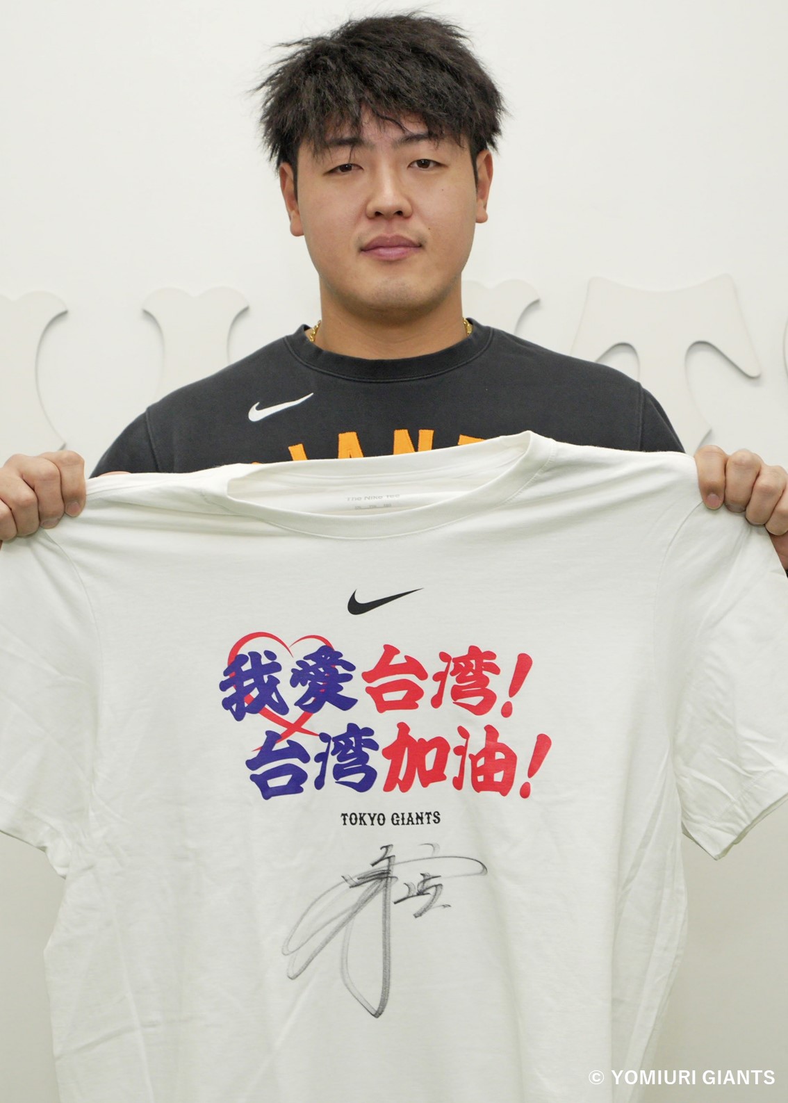 AAA - AAA 10周年記念 直筆サイン入りTシャツ AAA直筆サイン〜 AAA 10TH ANNIVERSARY Tシャツ GOODS | AAA