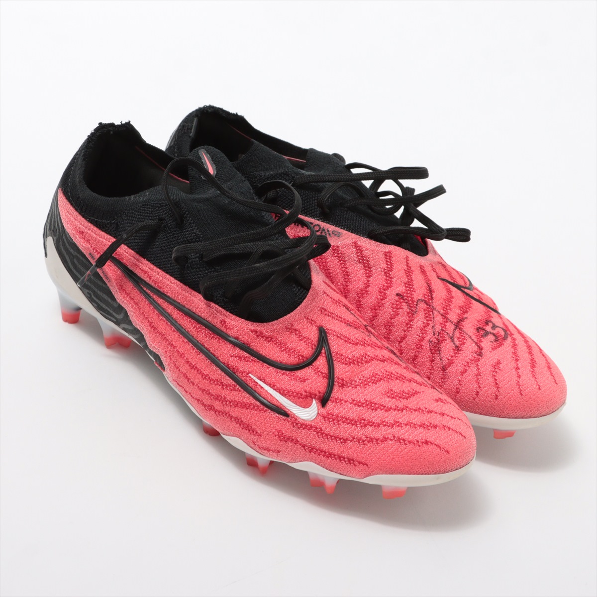 HATTRICK（ハットトリック）-選手の想いをファンへ届ける公式